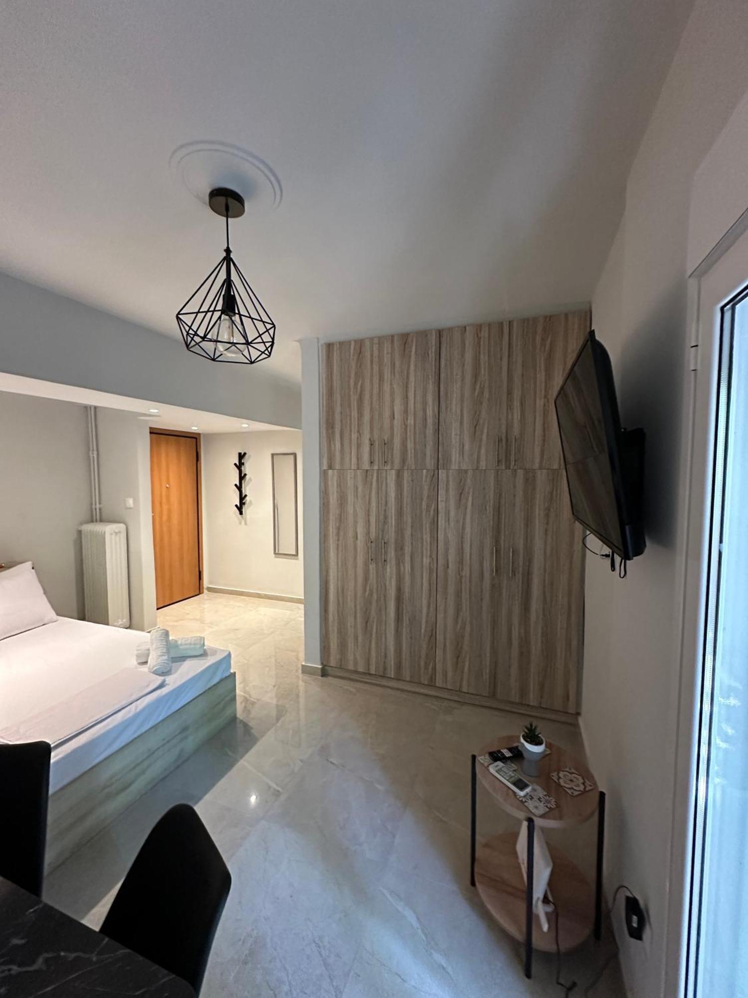 Just For Two Apartment เอเธนส์ ภายนอก รูปภาพ