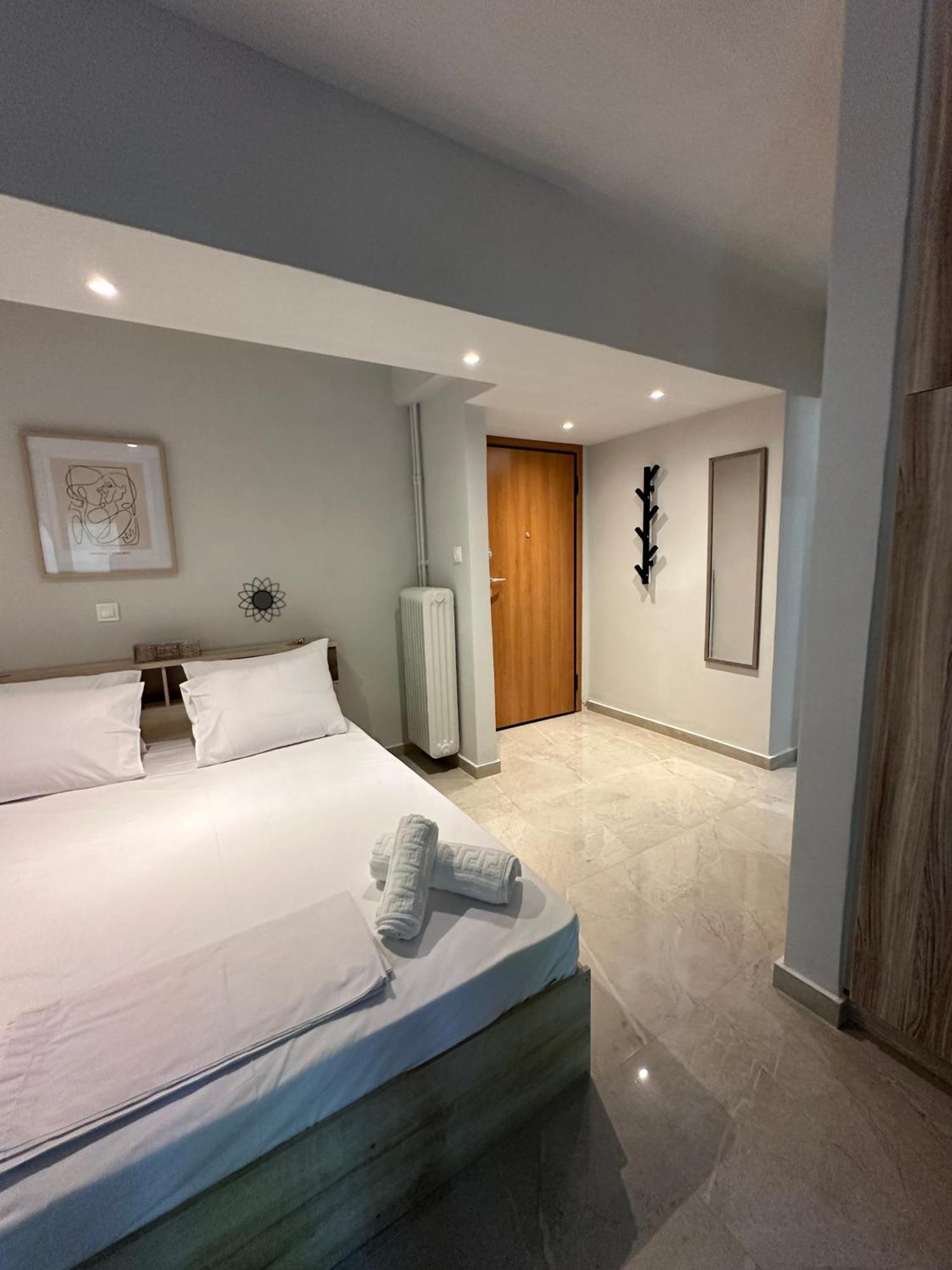 Just For Two Apartment เอเธนส์ ภายนอก รูปภาพ