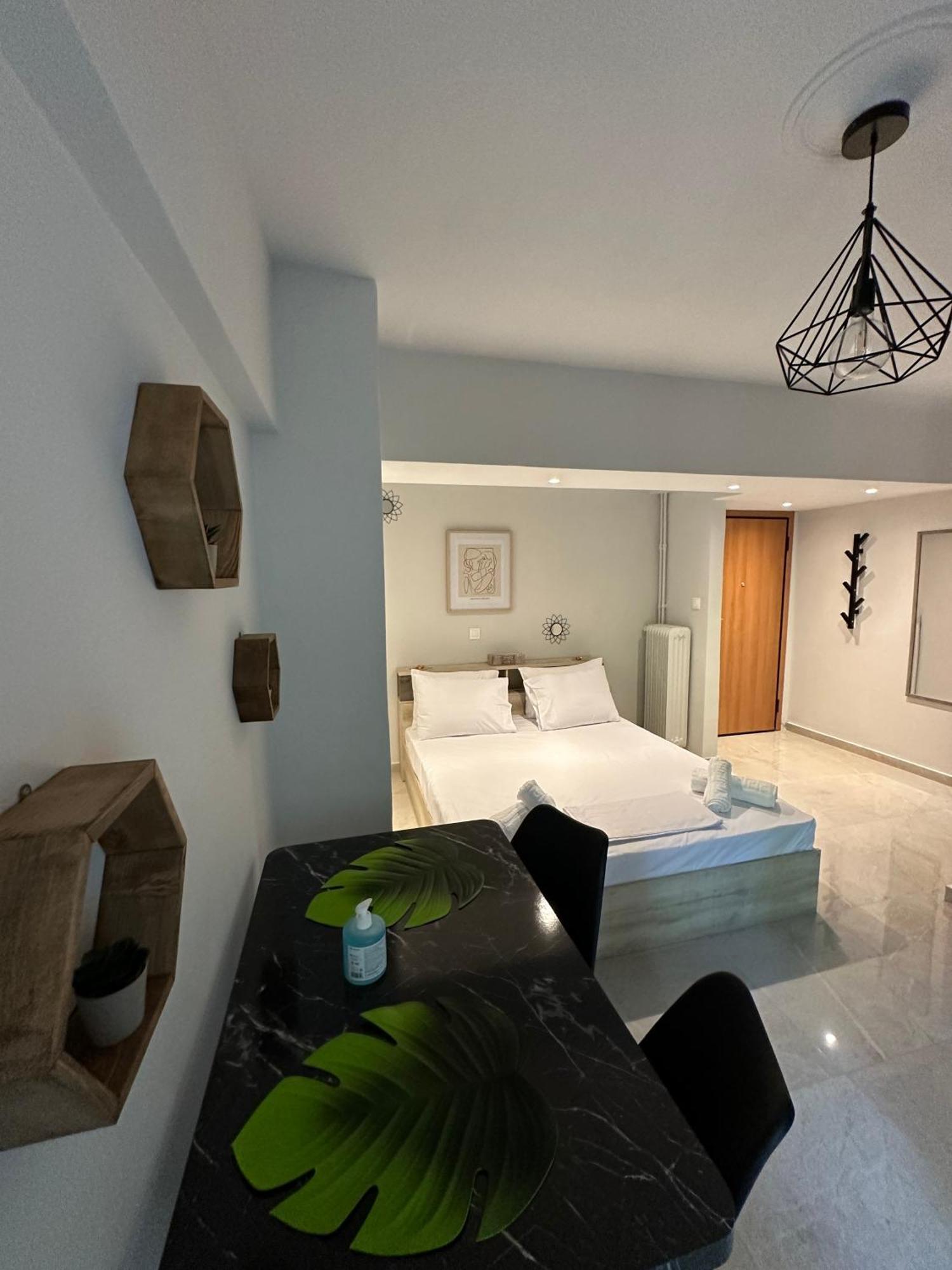 Just For Two Apartment เอเธนส์ ภายนอก รูปภาพ