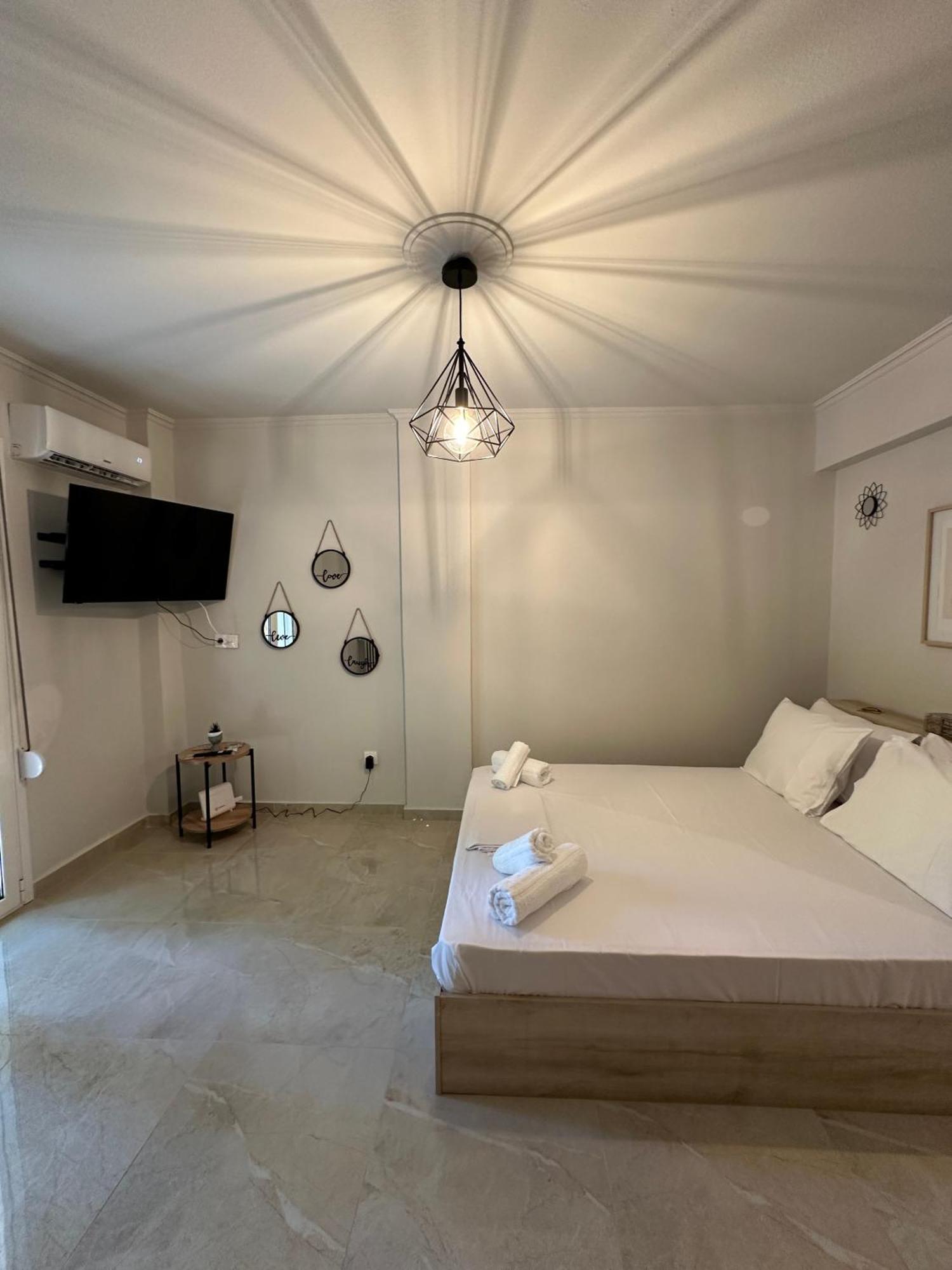 Just For Two Apartment เอเธนส์ ภายนอก รูปภาพ