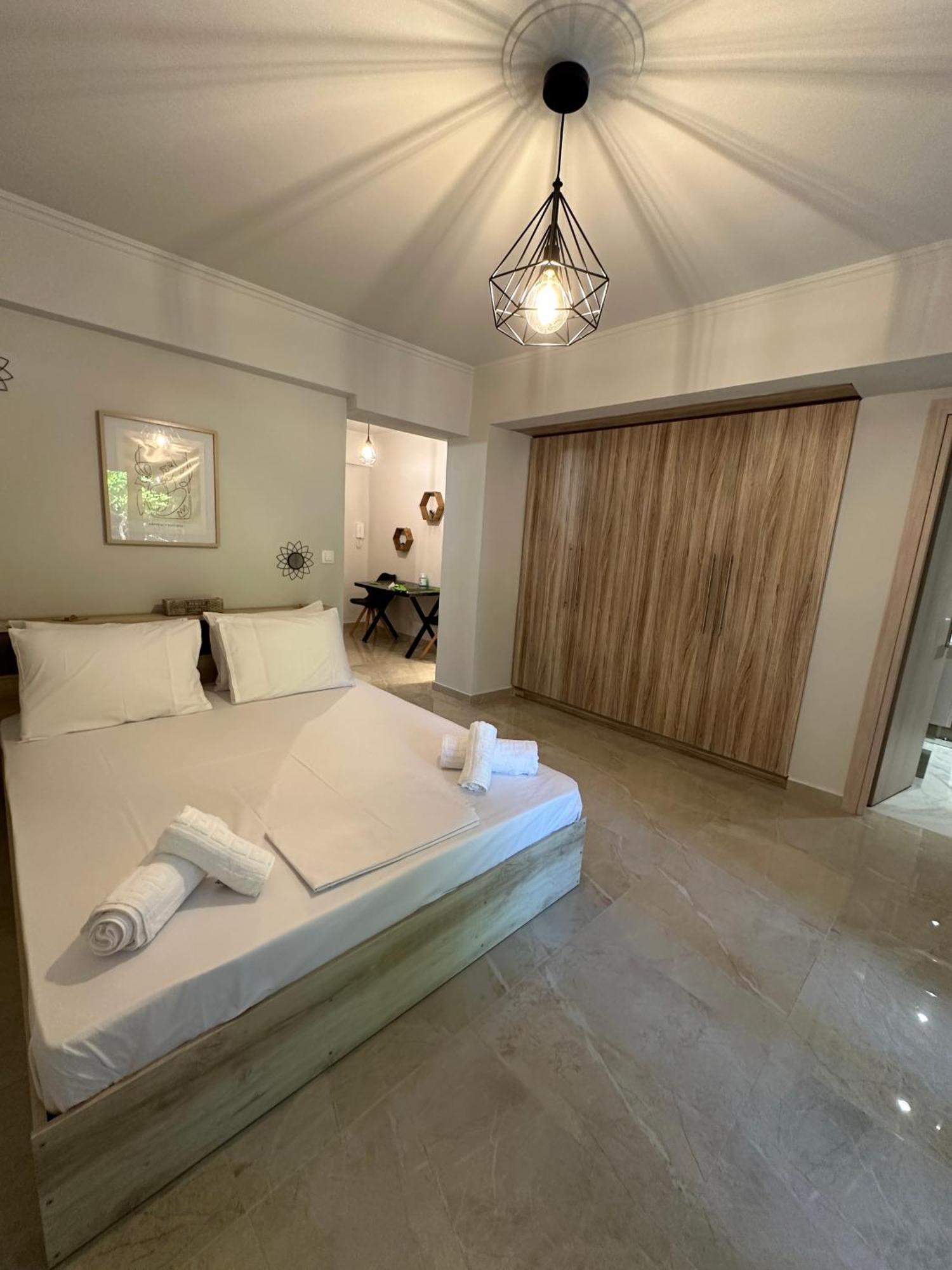 Just For Two Apartment เอเธนส์ ภายนอก รูปภาพ