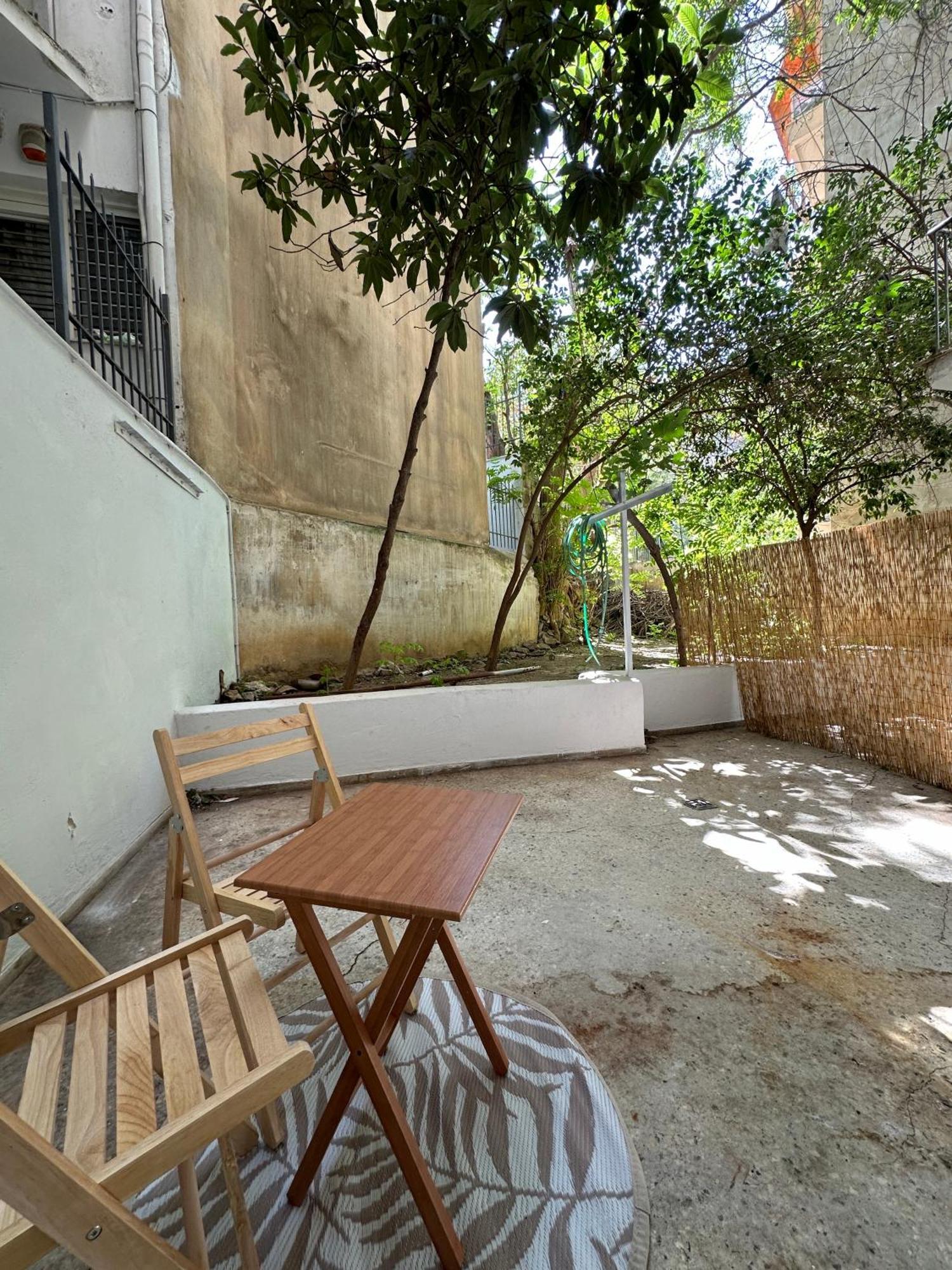 Just For Two Apartment เอเธนส์ ภายนอก รูปภาพ