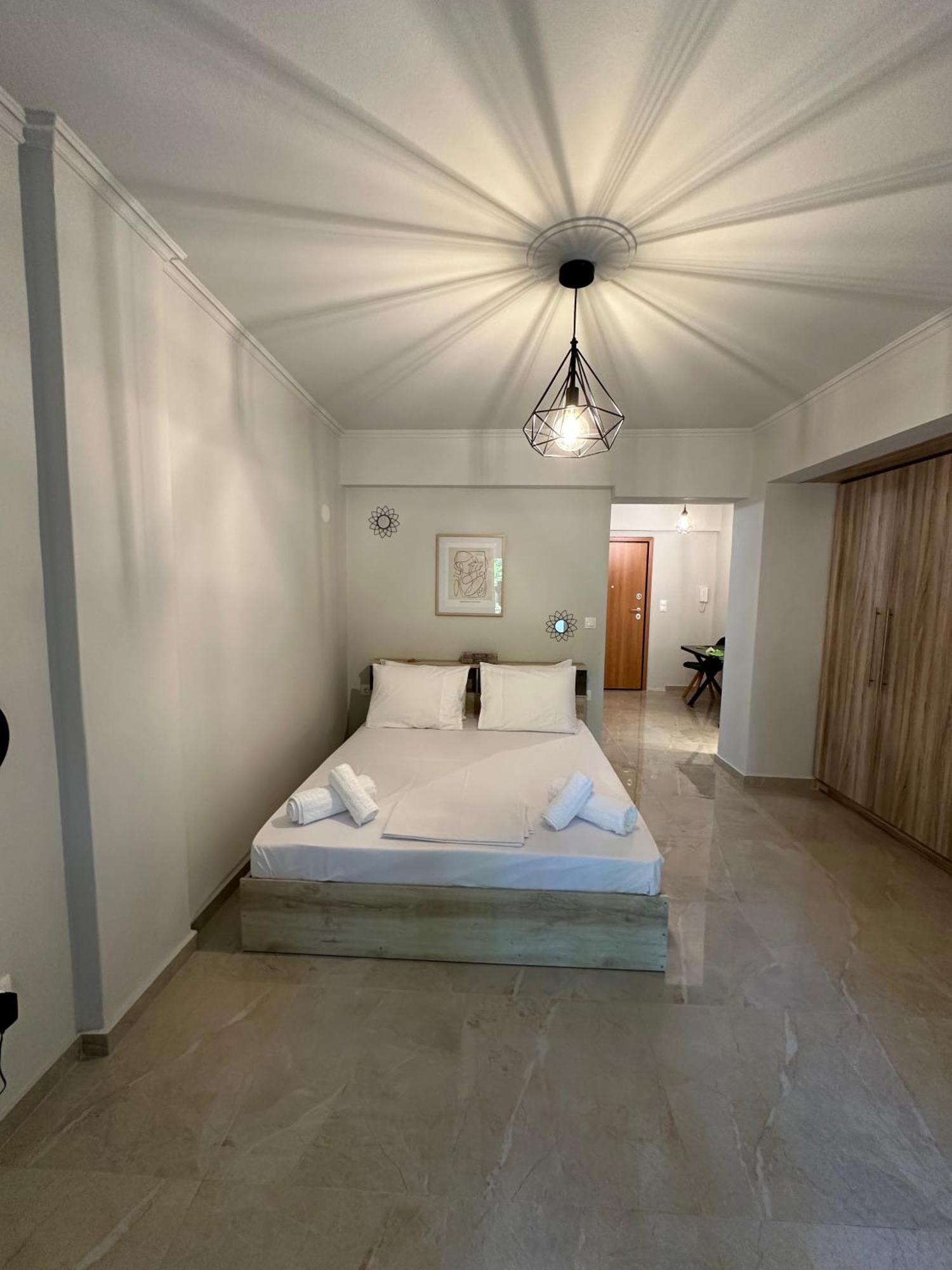 Just For Two Apartment เอเธนส์ ภายนอก รูปภาพ